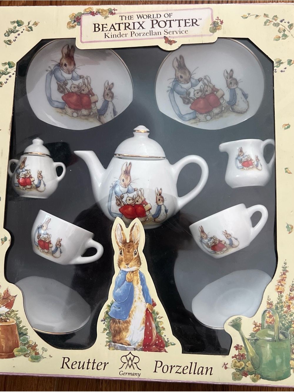 Reutter Porzellan Beatrix Potter White collectible Tea Set